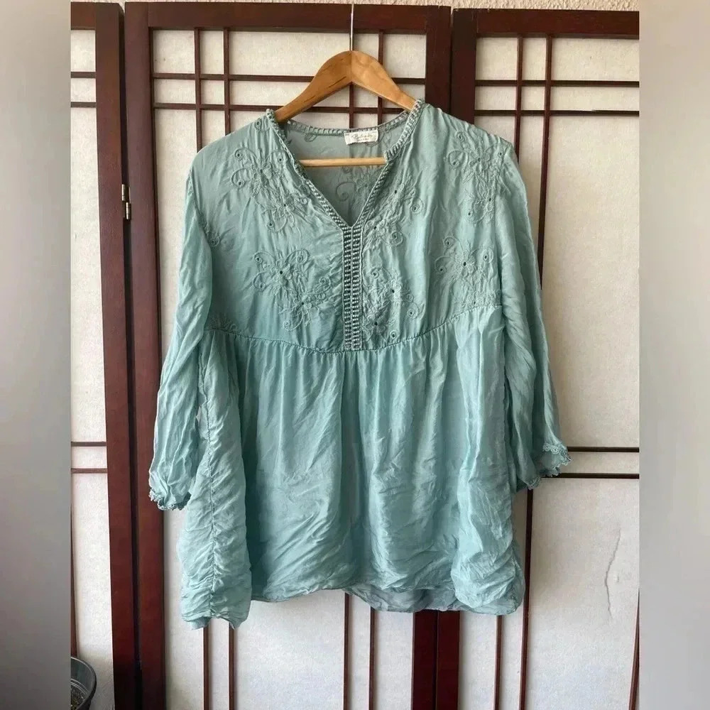 Made in Italy silk/cotton embroidered blouse UP TO 80% OFF MOVING SALE